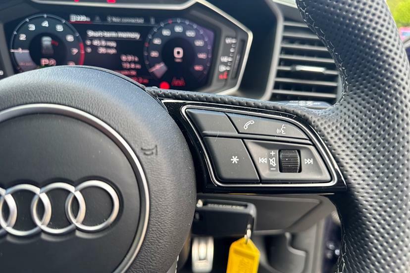 Audi A1 35 Tfsi S Line S Tronic Blue #27