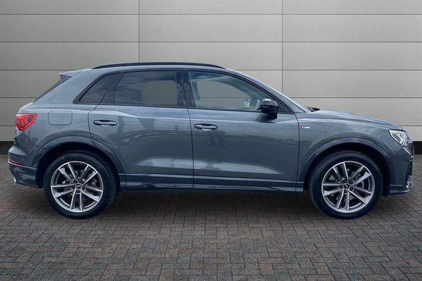 Audi Q3 45 Tfsi E Black Edition S Tronic Cs Pack Grey #4
