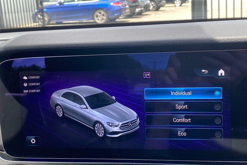 Mercedes-Benz E Class E220d 200 Amg Line 9G-tronic  #47