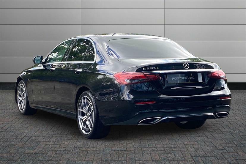 Mercedes-Benz E Class E220d 200 Amg Line Premium 9G-tronic Black #2