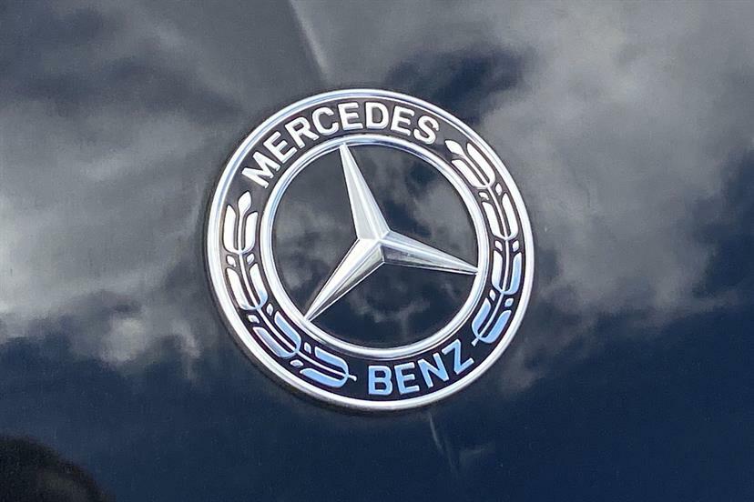 Mercedes-Benz E Class E220d 200 Amg Line 9G-tronic  #14