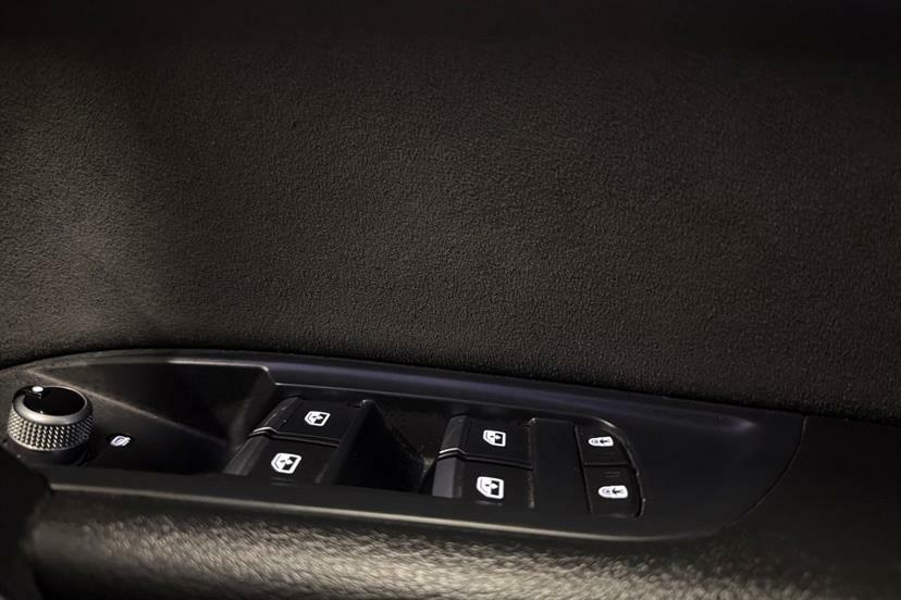 Audi Q5 40 Tdi Quattro S Line S Tronic Tech Pack Black #22