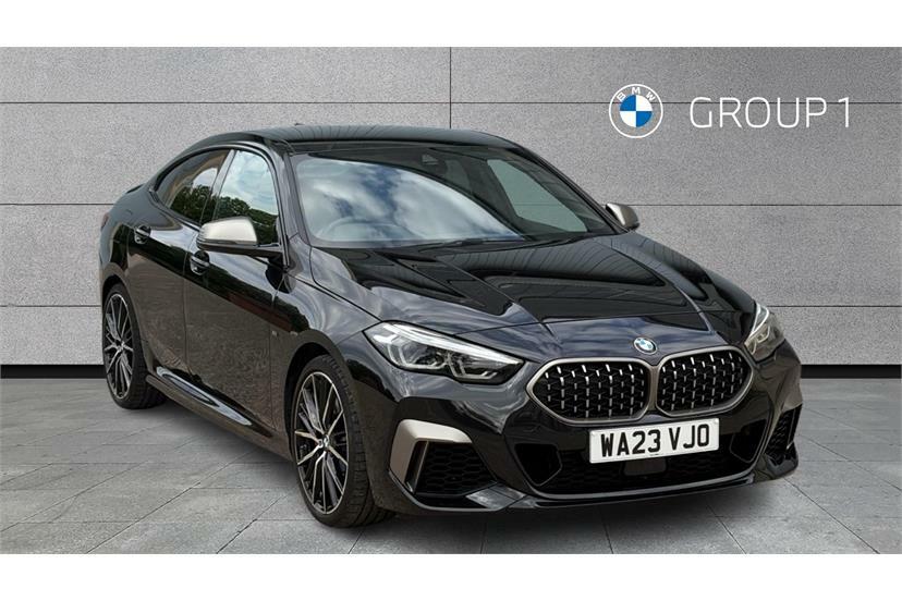 BMW 2 Series M235i Xdrive Step Black