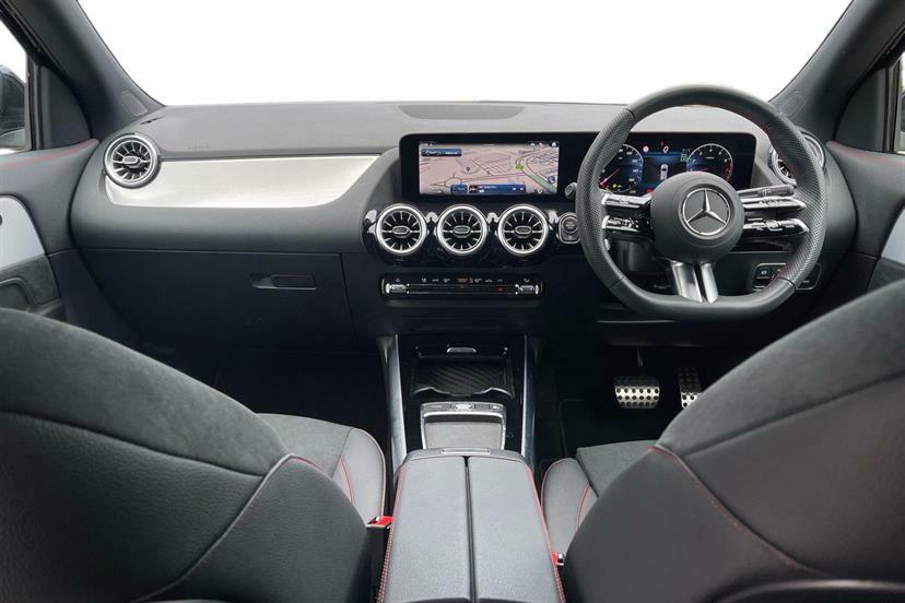 Mercedes-Benz GLA Class Amg Line Silver #7