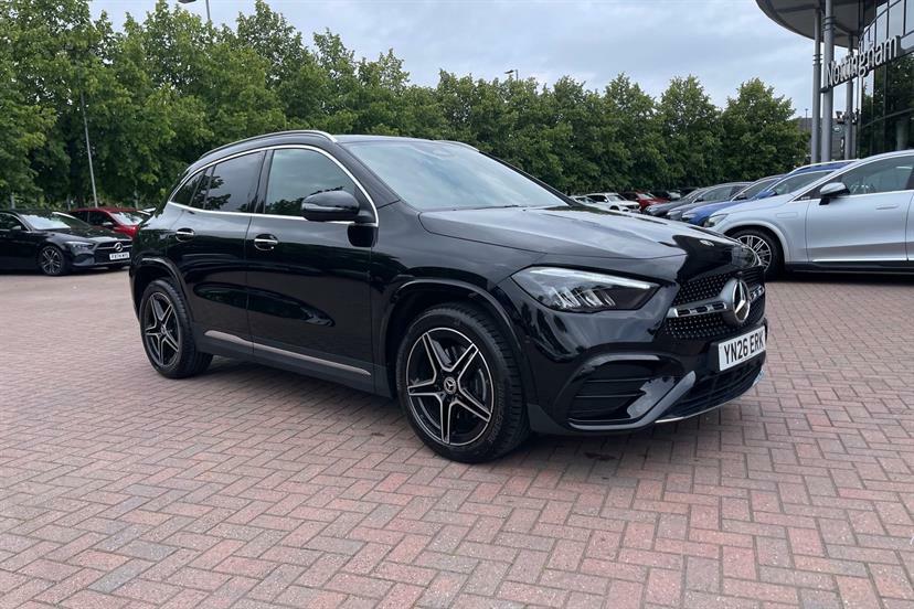 Mercedes-Benz GLA Class Amg Line Silver #20