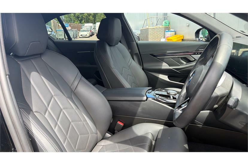 BMW i5 M Sport Grey #11