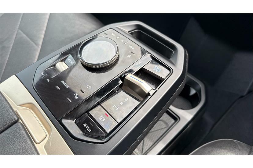 BMW iX IX X Drive40 M Sport Grey #10