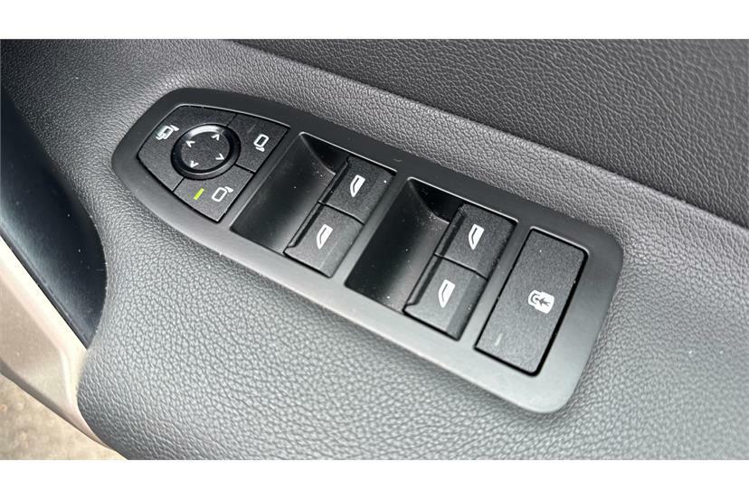 BMW iX IX X Drive40 M Sport Grey #28