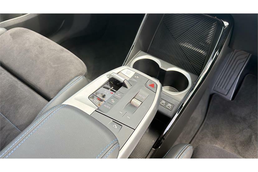 BMW X1 M35i Xdrive Step #9