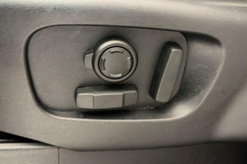 Land Rover Discovery R-dynamic Hse Grey #33