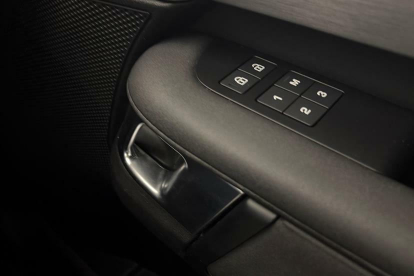 Land Rover Discovery R-dynamic Hse Grey #26