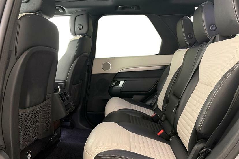 Land Rover Discovery 3.0 D300 R-dynamic Se Grey #2
