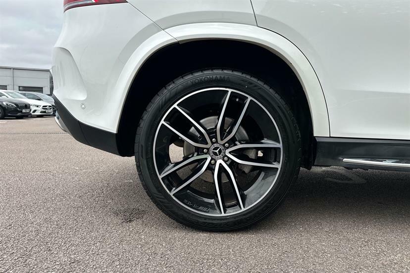 Mercedes-Benz GLE Class 400D 4Matic Amg Line Prem 9G-tron 7 St White #3