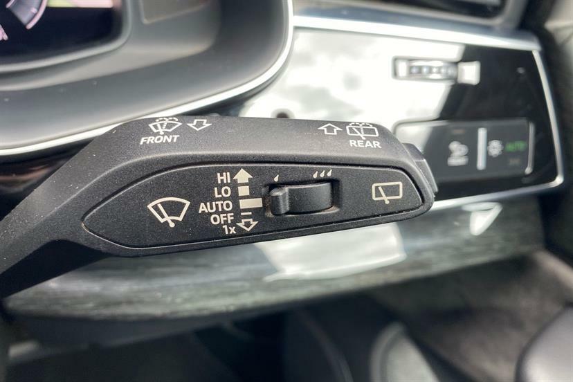 Audi Q8 55 Tfsi E Quattro Black Edition Tiptronic Grey #35