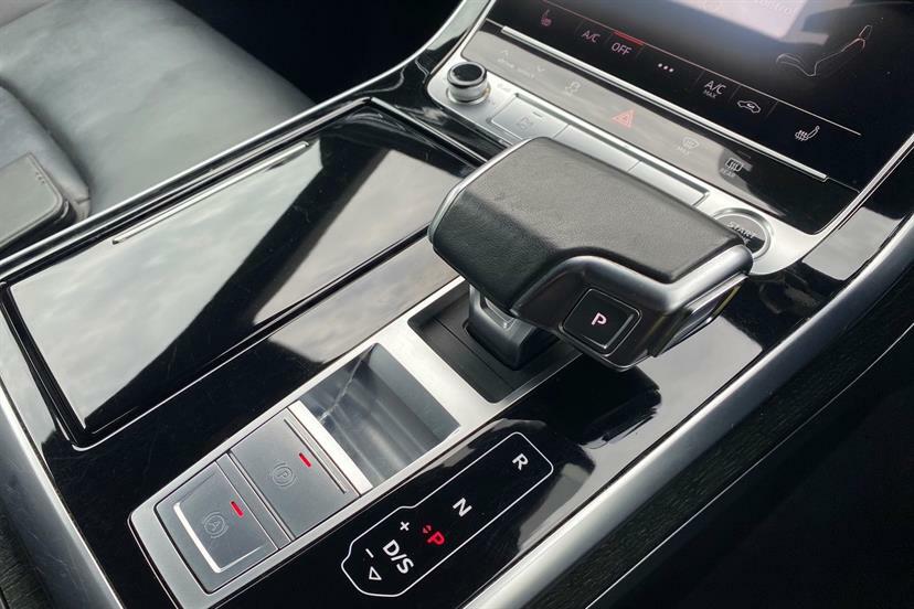 Audi Q8 55 Tfsi E Quattro Black Edition Tiptronic Grey #26
