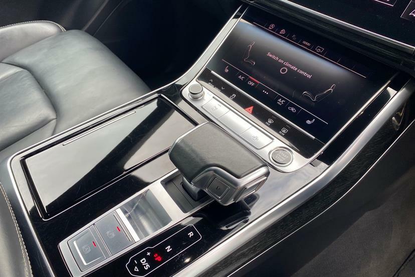 Audi Q8 55 Tfsi E Quattro Black Edition Tiptronic Grey #16
