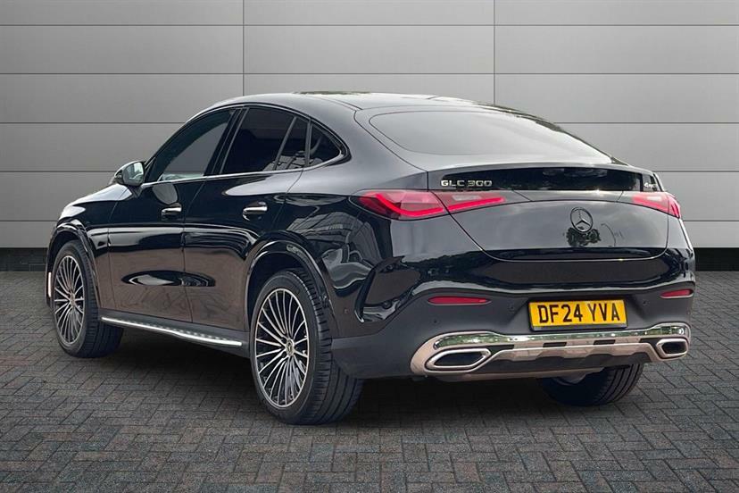 Mercedes-Benz GLC Class Glc 300 4Matic Amg Line Prem Plus 9G-tronic Black #2