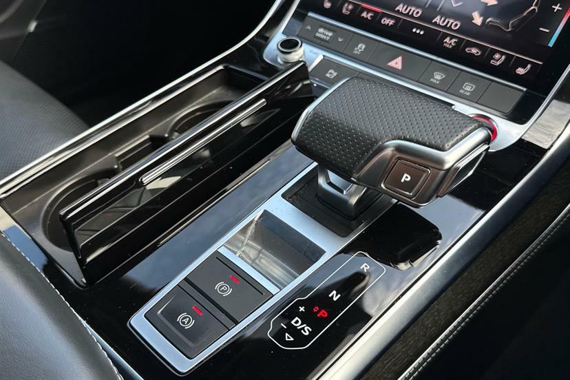 Audi Q7 55 Tfsi Quattro S Line Tiptronic Tech Pro White #24