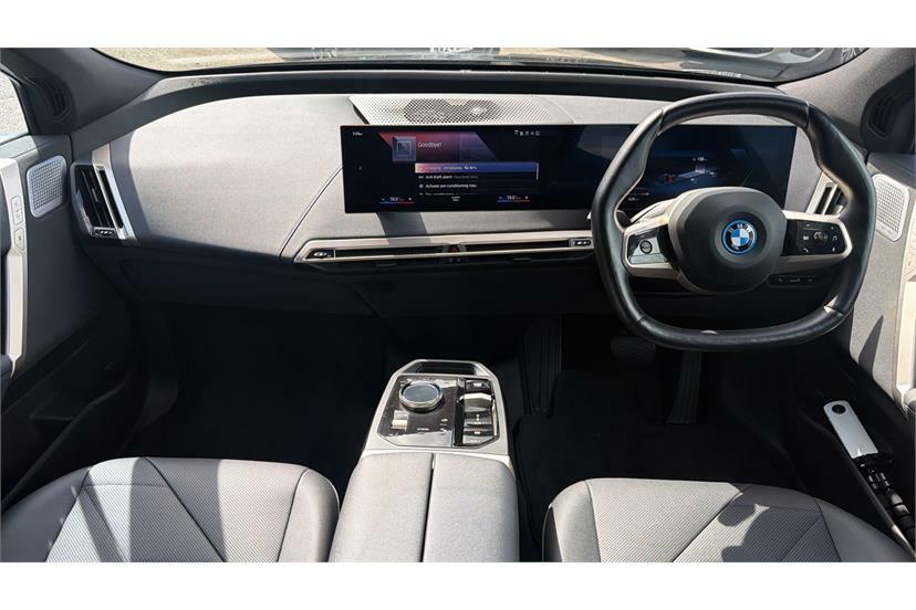 BMW iX 385Kw Xdrive50 M Sport 111.5Kwh Black #3