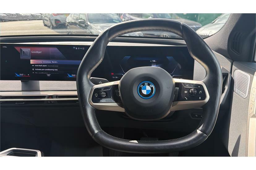 BMW iX 385Kw Xdrive50 M Sport 111.5Kwh Black #4