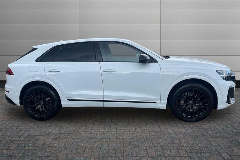 Audi Q8 3.0 Tdi Quattro 286 Black Edition Tiptronic White #4