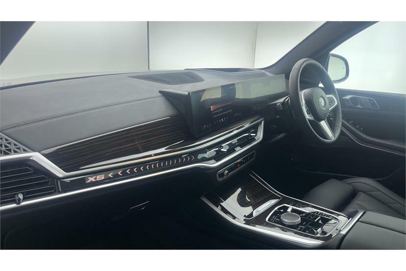 BMW X5 Xdrive50e M Sport Black #6