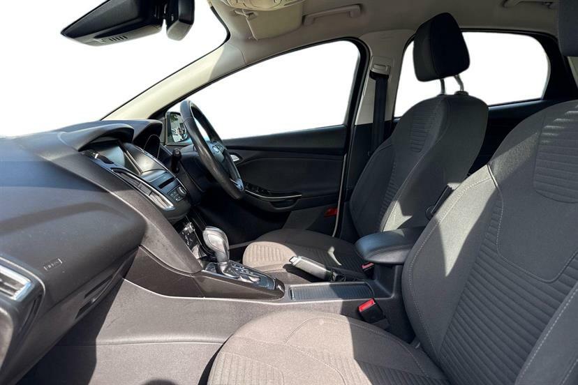 Ford Focus 1.5 Ecoboost Titanium Silver #2