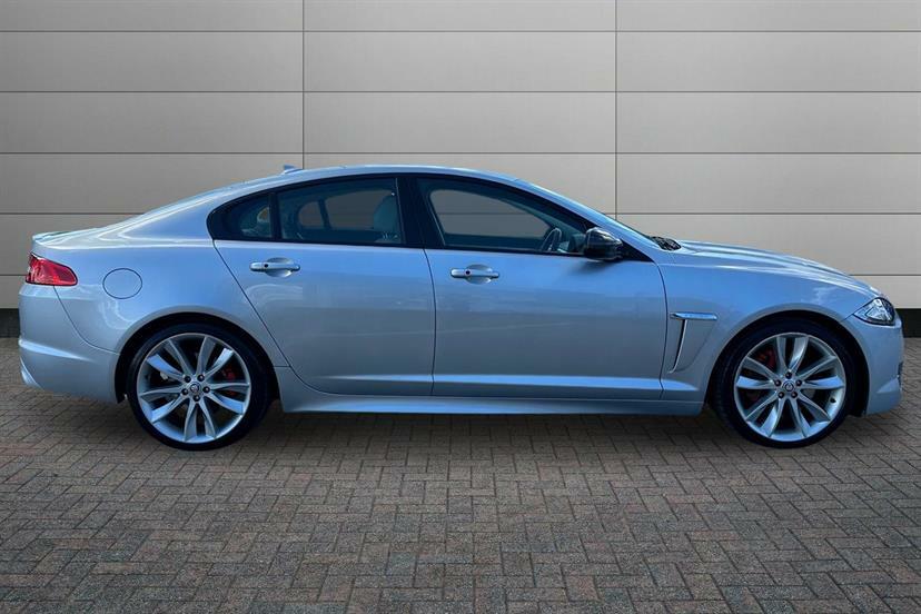 Jaguar XF 3.0D V6 S Portfolio Start Stop Silver #4