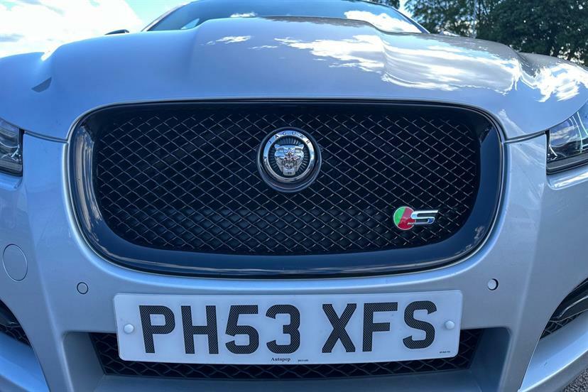 Jaguar XF R V8  #29