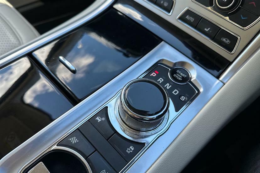 Jaguar XF R V8  #8