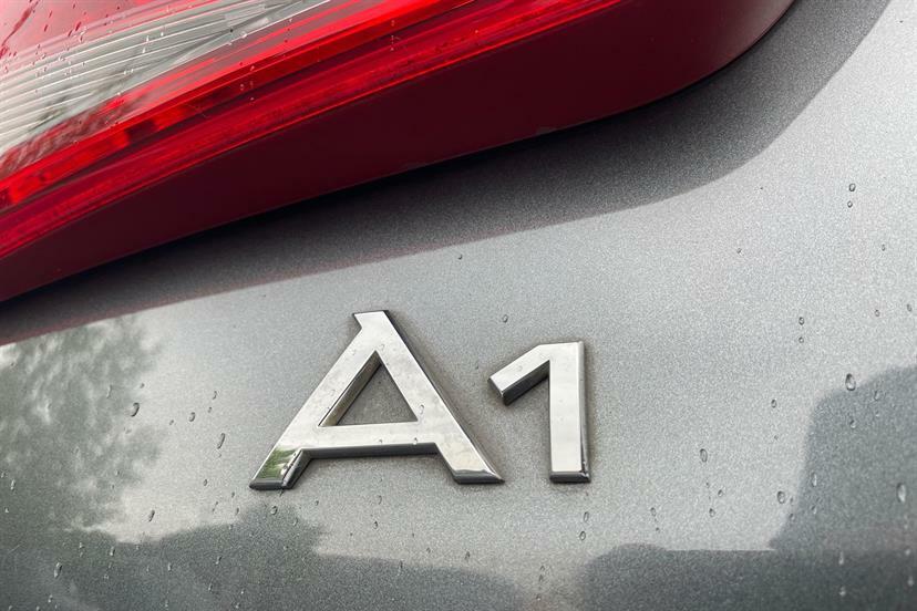 Audi A1 Sportback Tfsi Sport White #15