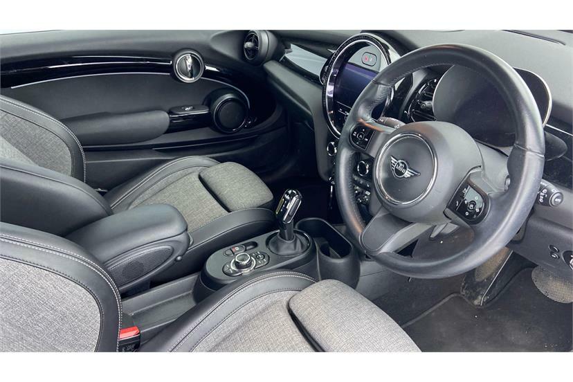 Mini Hatch 1.5 Cooper Sport Hatchback 136 Red #6