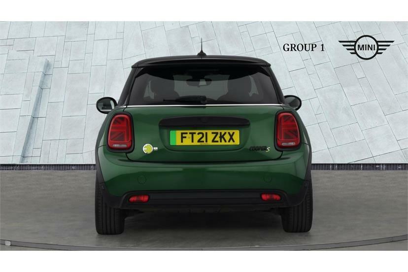 Mini Hatch 1.5 Cooper Sport Hatchback 136 Red #14