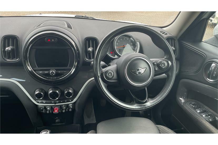 Mini Countryman 2.0 Cooper S White #5
