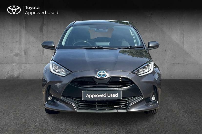 Toyota Yaris 1.5 Hybrid Design Cvt Panoramic Roof Grey #6