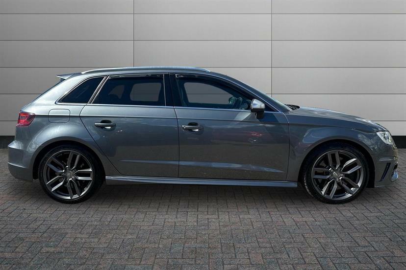 Audi A3 1.6 Tdi Se Sportback Euro 6 Ss Grey #3