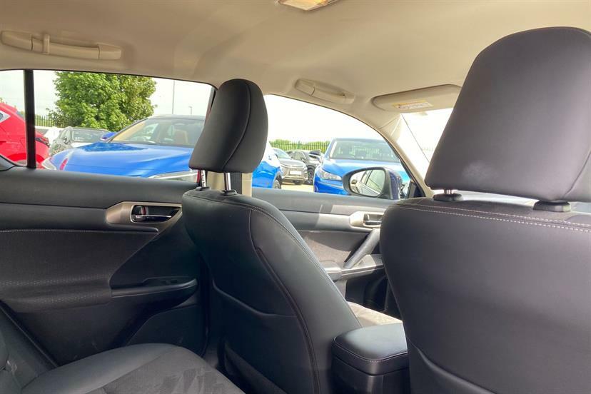 Lexus CT 1.8 200H Luxury E-cvt Euro 6 Ss Red #14