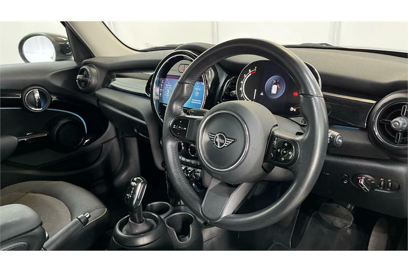 Mini Hatch 1.5 Cooper Classic Premium Black #5