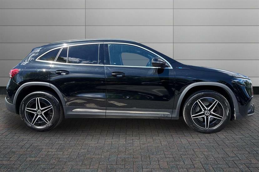 Mercedes-Benz EQA 300 4Matic 168Kw Amg Line 66.5Kwh Black #3