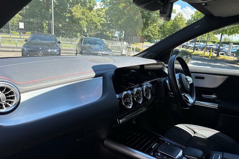 Mercedes-Benz EQA Eqa 250 66.5Kwh Amg Line Black #36