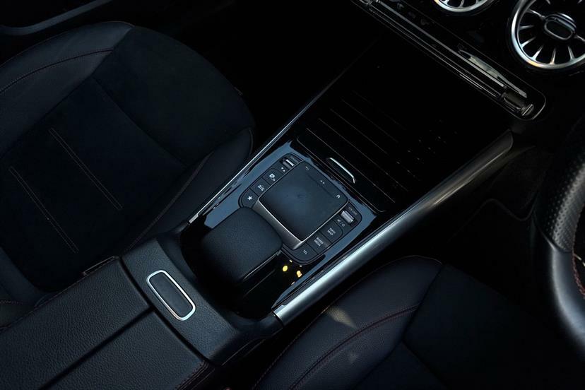 Mercedes-Benz EQA Eqa 250 66.5Kwh Amg Line Black #7