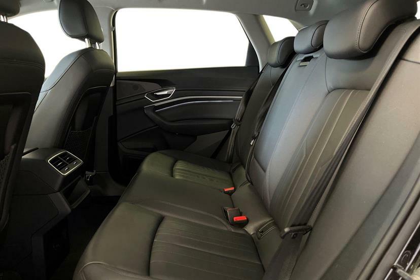 Audi E-tron 230Kw 50 Quattro 71Kwh Technik Black #6