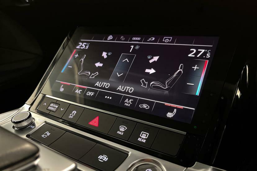 Audi E-tron 300Kw 55 Quattro 95Kwh S Line Blue #18