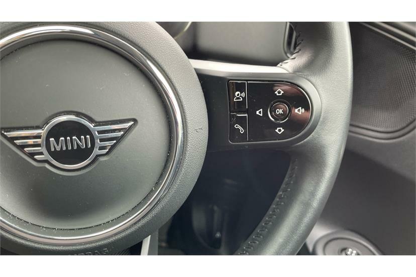 Mini Countryman 1.5 Cooper Exclusive Premium Plus Black #18