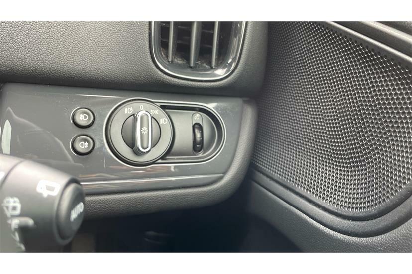 Mini Countryman 1.5 Cooper Exclusive Premium Plus Black #31