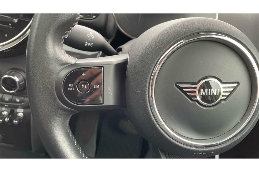 Mini Countryman 1.5 Cooper Exclusive Premium Plus Black #17