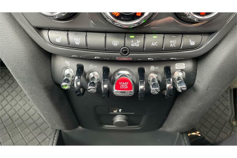 Mini Countryman 1.5 Cooper Exclusive Premium Plus Black #26