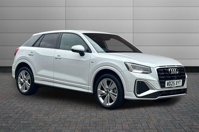 Audi Q2 35 Tfsi S Line S Tronic Cs White