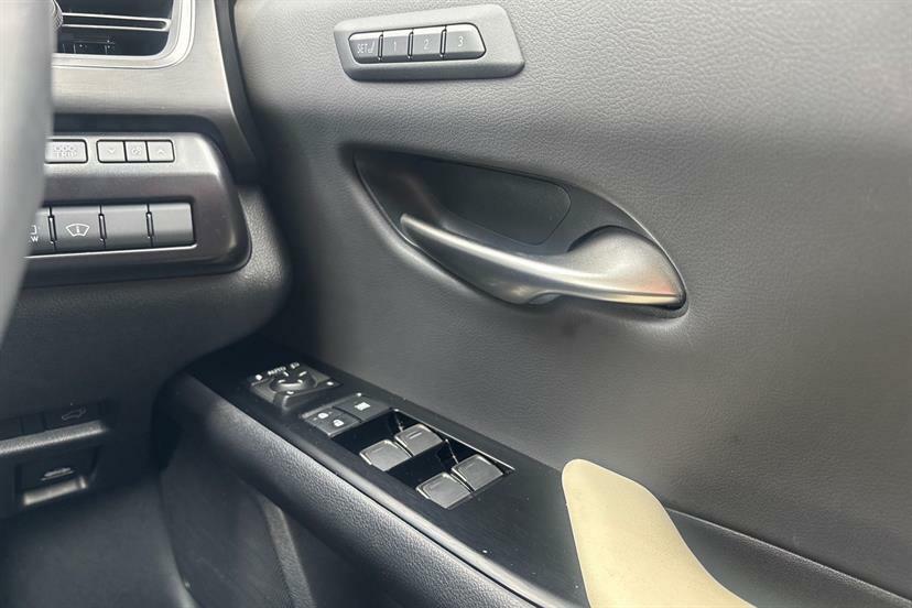 Lexus UX Ux 250H 4X2 Cvt Grey #10