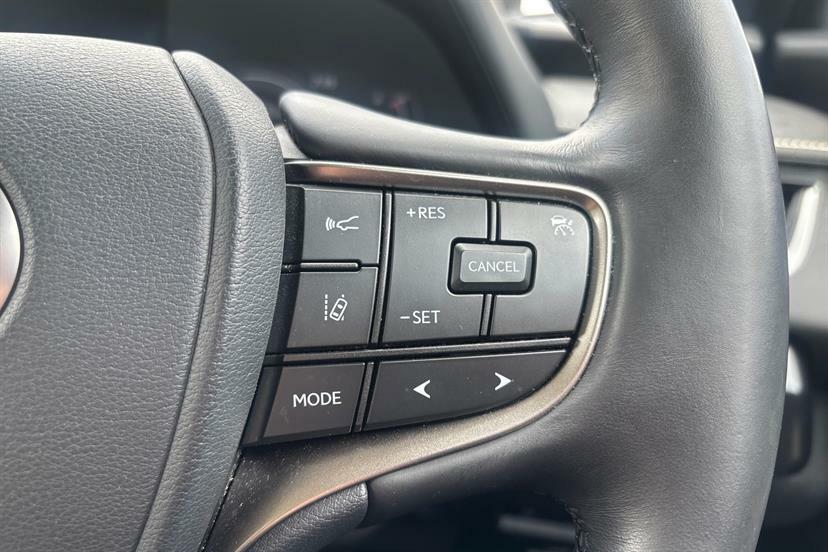 Lexus UX Ux 250H 4X2 Cvt Grey #19